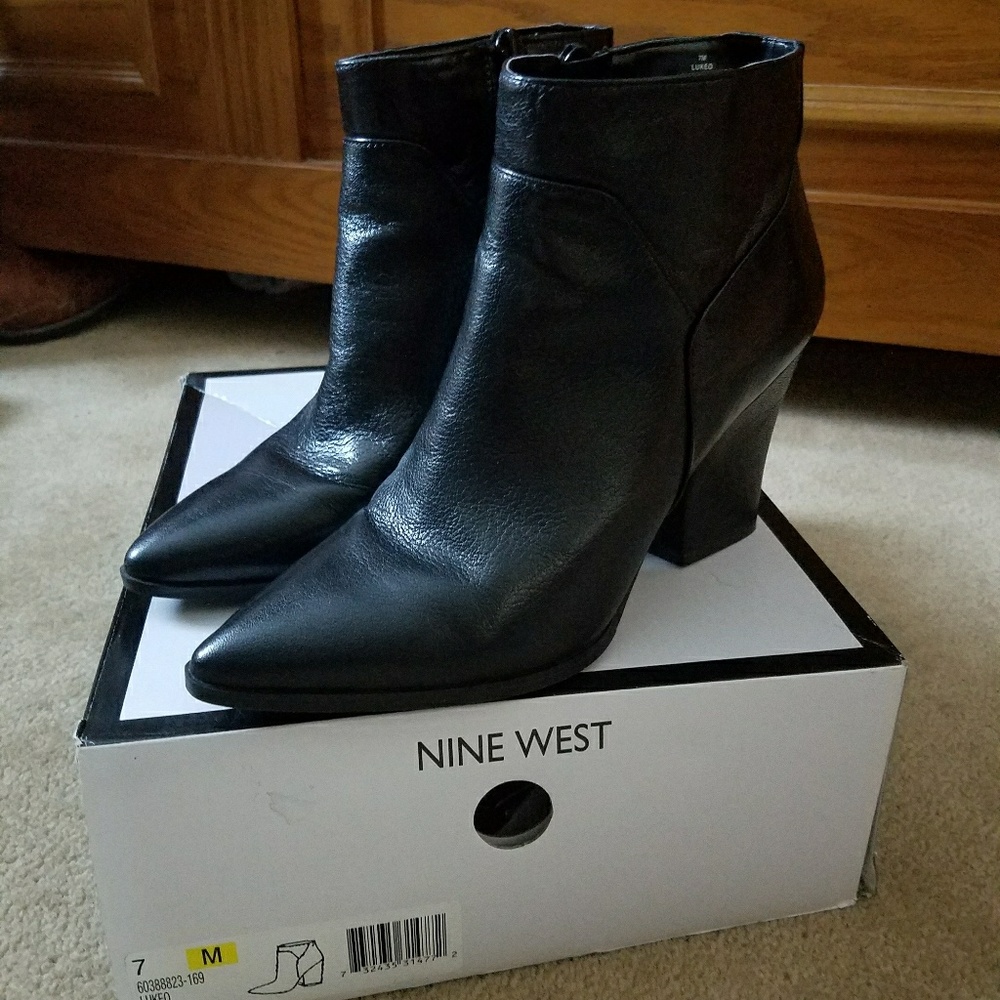 Nine West Black leather boots